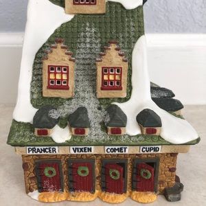 Reindeer Barn with Rudolph and Clarice